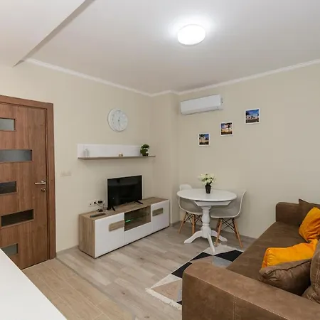 Apartment Ваканционен Апартамент В Сарафово